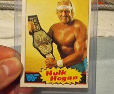 WWF Hulk Hogan 1985 Topps Canadian Rookie Card #1 NM - WWE