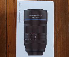 Lens Sirui