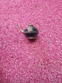 little tea pot