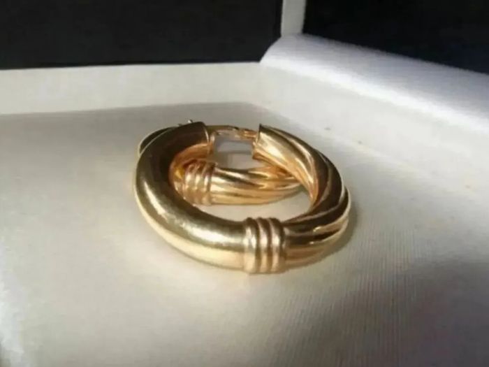 Vintage Hallmarked 9ct Gold Hoops