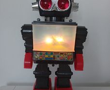 Saturn Robot. The 13" Giant Walking Robot With BIG  SCREEN TV And Light-Up Eyes In MINT Condition. 1980's