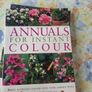 set of gardening books Image 8