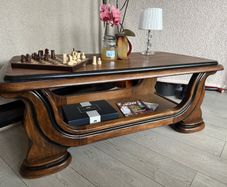 Stunning Vintage Mahogany Regency Coffee Table