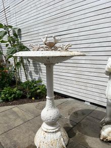 Iron bird bath