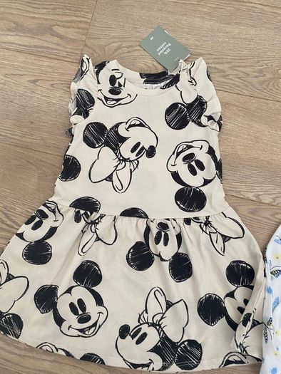 Girls dresses pyjamas and hair clips all brand new