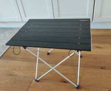 Portable Camping Table, Lightweight Folding Table with Aluminum Table Top and Carry Bag, Easy to Carry, Perfect for Outdoor, Picnic, Cooking, Beach, Hiking, Fishing (Black, Medium)