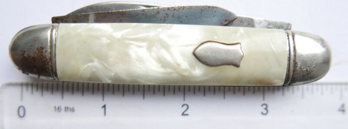 VINTAGE Richards Sheffield England 2 Blade Pocket Knife