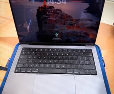 MacBook Pro 14" M2 Pro | 16GB RAM | 512GB SSD | Like New + Warranty