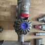 Dyson v7 stick vacuum Image 4