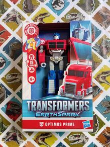 Transformers Earthspark figures x2