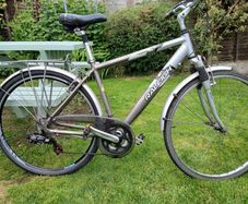 Raleigh P4000 bike