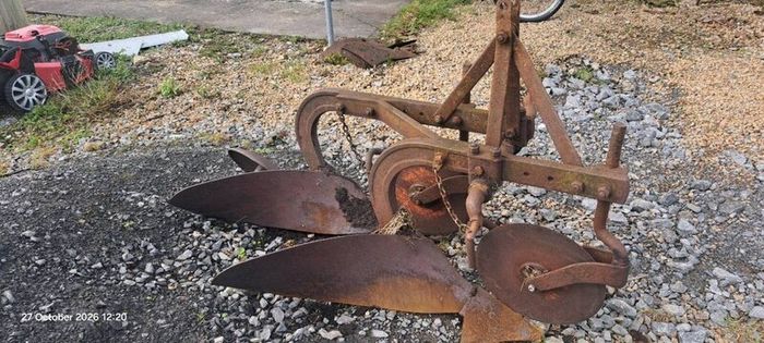 Ferguson 2 furrow plough