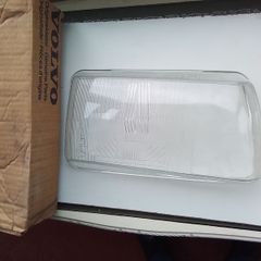 Volvo 343/345 Headlight Glass.