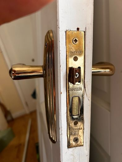 11 internal doors