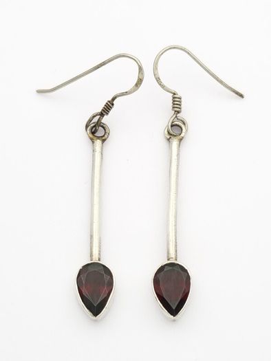 Vintage 925 Sterling Silver Garnet Earrings