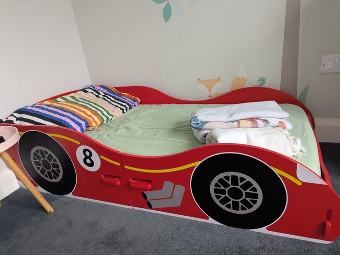 Toddler racing car bed