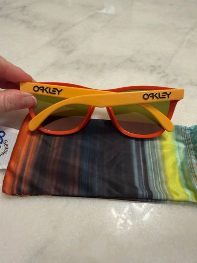 Oakley Aquatique Frogskins - Hotspot