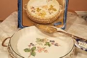 H.Samuel Oven-to-tableware Flan Dish  with Silver plated holder and Server