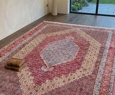 Stunning Persian Senneh Hand Knotted Rug Carpet
