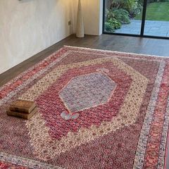 Stunning Persian Senneh Hand Knotted Rug Carpet