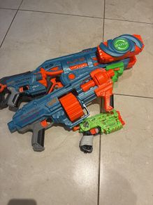 Nerf guns x4