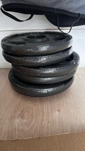 Weight plates 125kgs total
