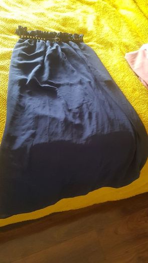 River island skirt - brand new