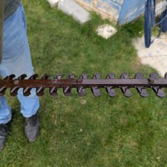 Hedge trimmer Electric