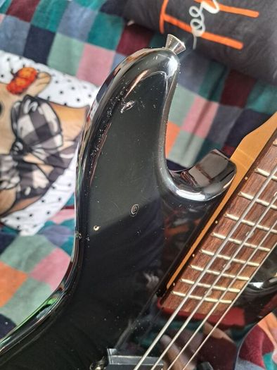 harley benton bass guitar