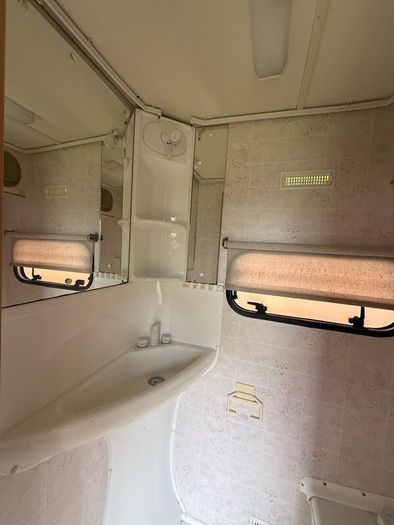 5 berth Fleetwood Caravan