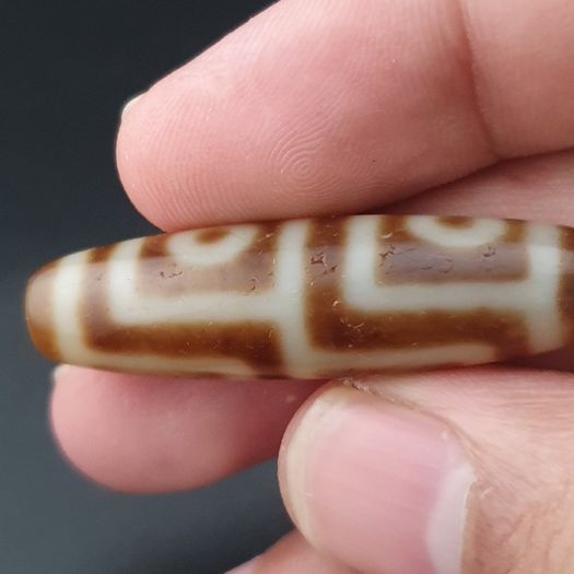 Antique 4 Eyes Himalayan Tibetan Agate Dzi Bead Amulet