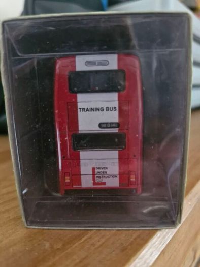 model bus