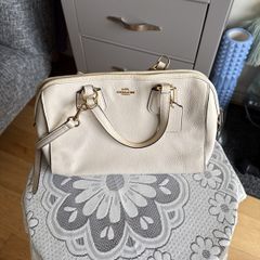 Authentic COACH Rowan Satchel - Cream/Chalk Leather