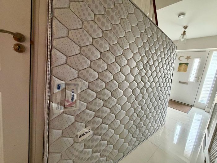 King size Matress for free ready for collection.. in good condition