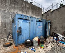 Storage container