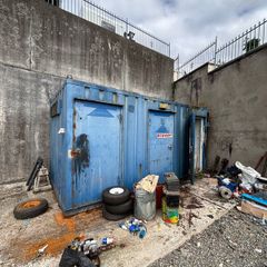 Storage container