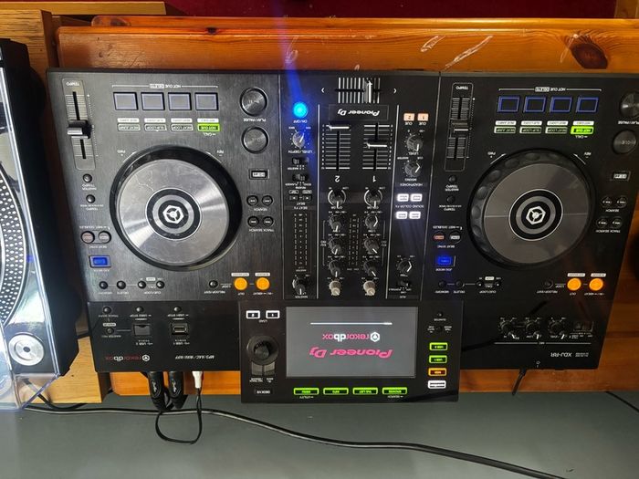 Xdj-rr