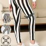 Black White Stripe Ruched bum Leggings, size 10 Image 3