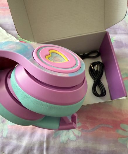 iClever headphones