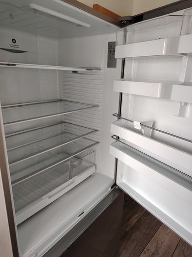 Fridge freezer
