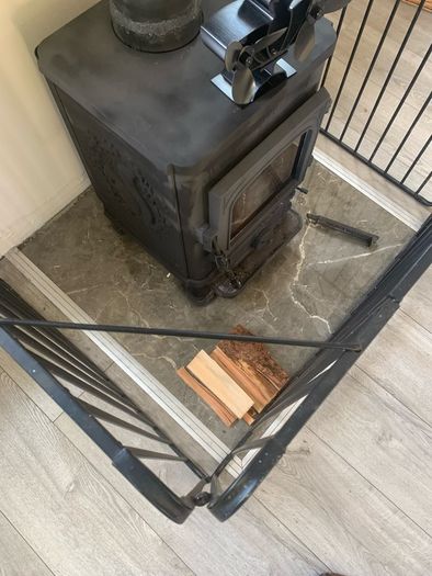 Stove surround guard