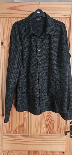 men's shirt