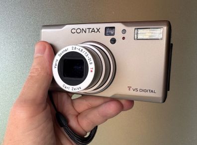 Contax TVS Digital -Complete Set, Box, Case, 2 Batteries
