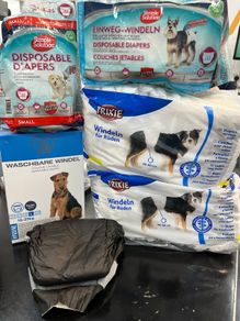 Pet clothing and nappies