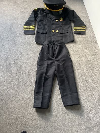 Pilot costume for kids