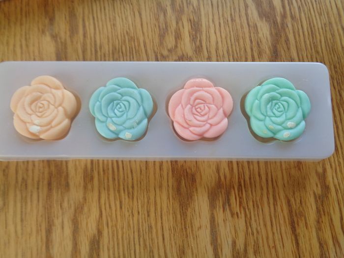 Rosette Decorative Soaps x 4 for Sale