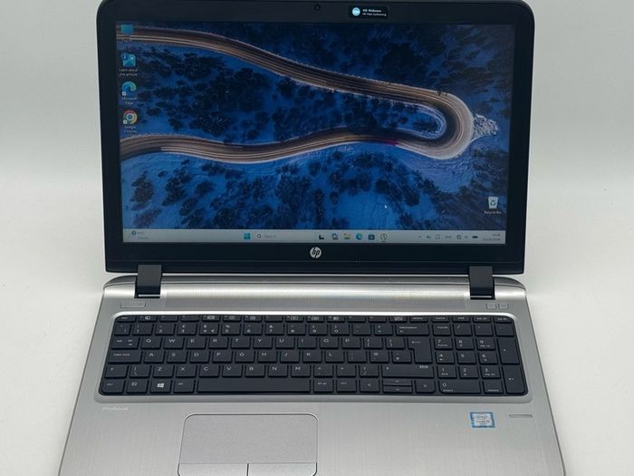 HP ProBook 450 G3 | i5-6200U | 8GB RAM | 224GB SSD | Good Battery | Fully Working