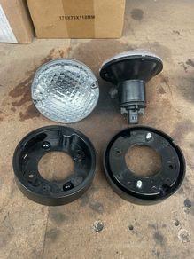 land rover lights