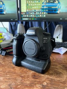 Canon 6D Mark ii Body + Battery Grip