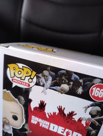 Funko Pop! Shaun of the Dead Shaun Bloody Exclusive Limited Chase Figure